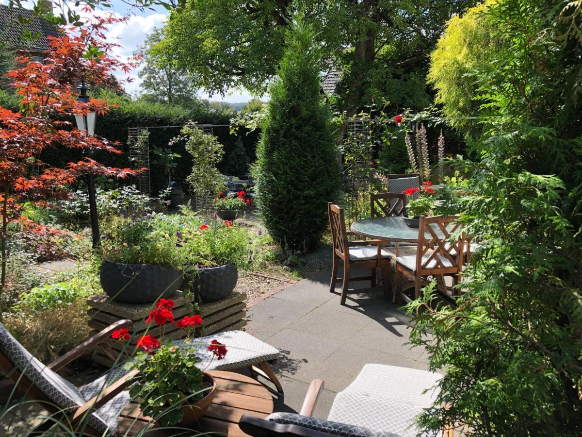 Walnut Lodge Bed & Breakfast Noorbeek Εξωτερικό φωτογραφία