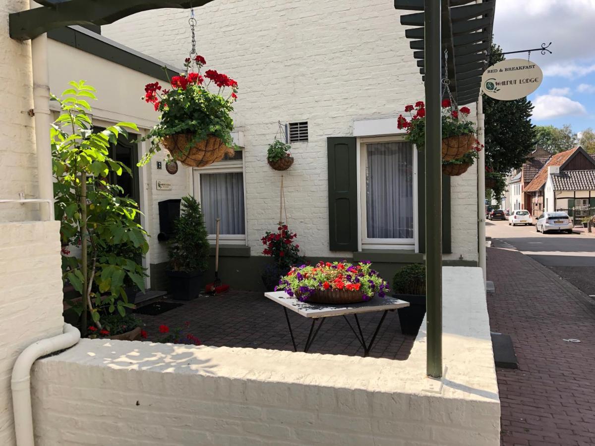 Walnut Lodge Bed & Breakfast Noorbeek Εξωτερικό φωτογραφία