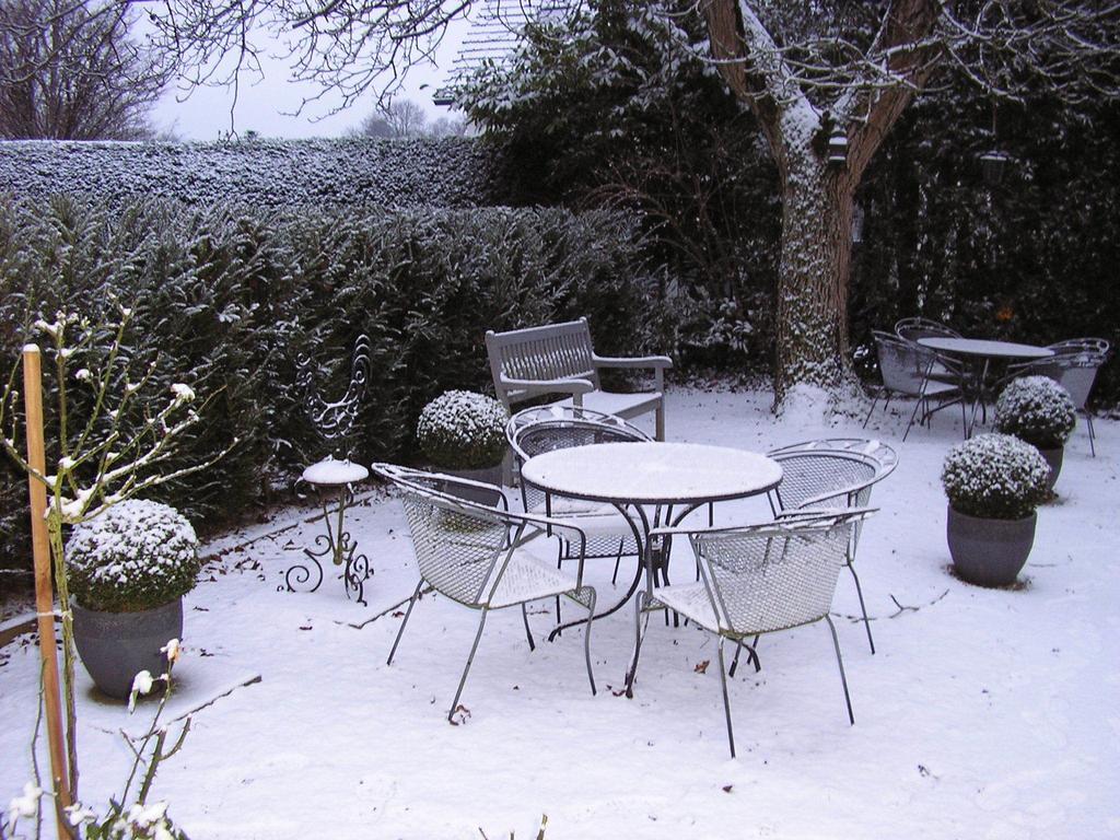 Walnut Lodge Bed & Breakfast Noorbeek Εξωτερικό φωτογραφία