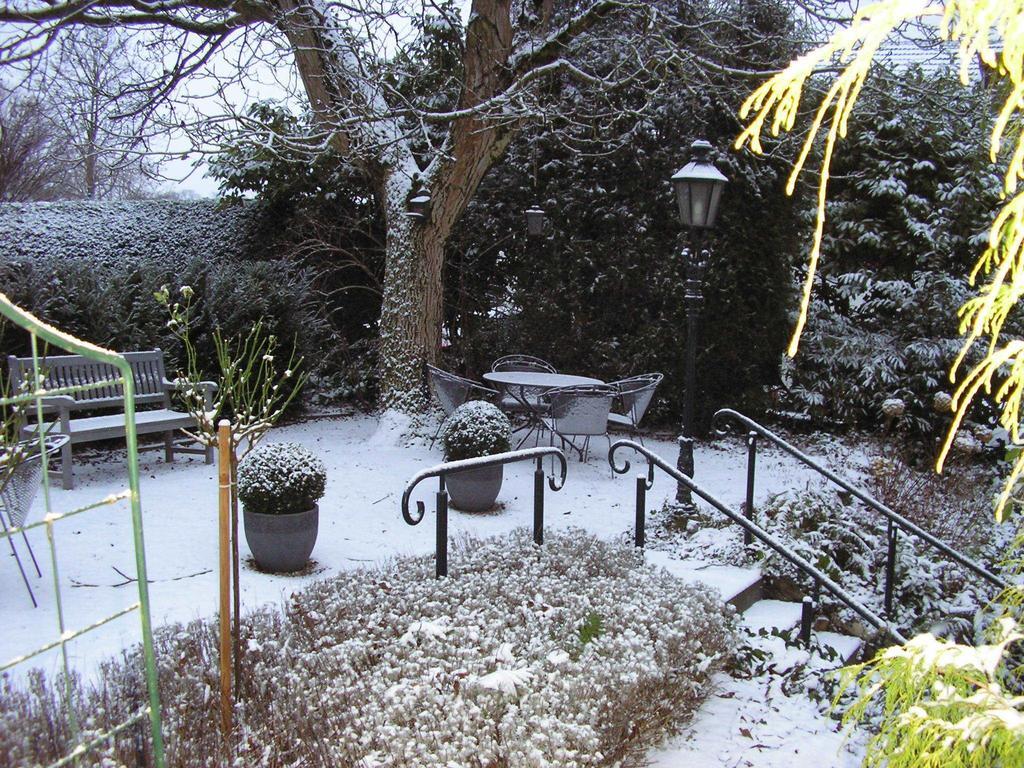 Walnut Lodge Bed & Breakfast Noorbeek Εξωτερικό φωτογραφία